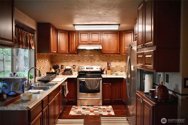 4908 34TH Court SE, Lacey, WA 98503