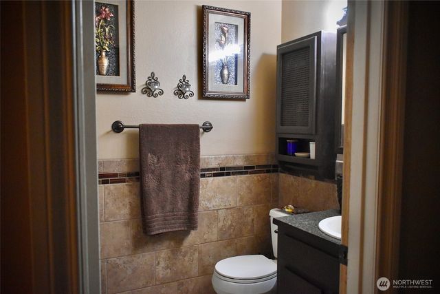 4908 34TH Court SE, Lacey, WA 98503