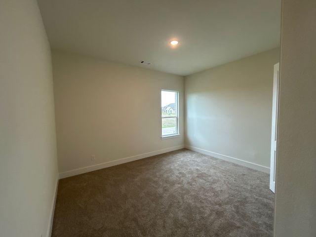 806 Valley Ridge Road, Van Alstyne, TX 75495
