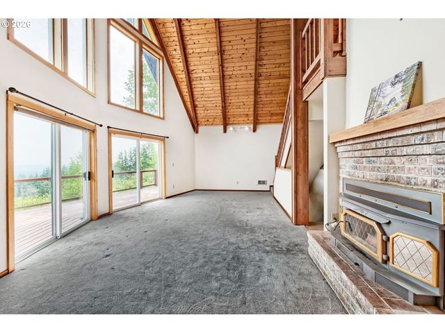 30411 Ne 76TH St, Camas, WA 98607