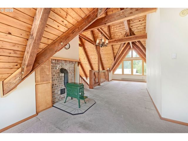 30411 Ne 76TH St, Camas, WA 98607