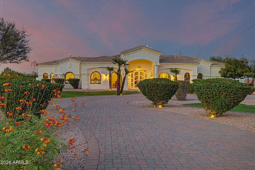 3126 E FRUITVALE Court, Gilbert, AZ 85297 — photo 2
