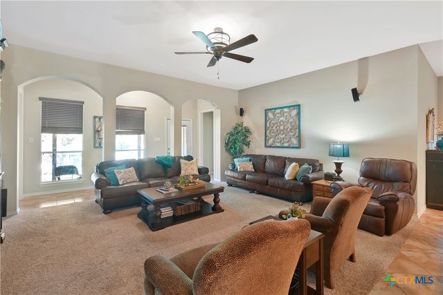 435 Timber Holw, New Braunfels, TX 78132