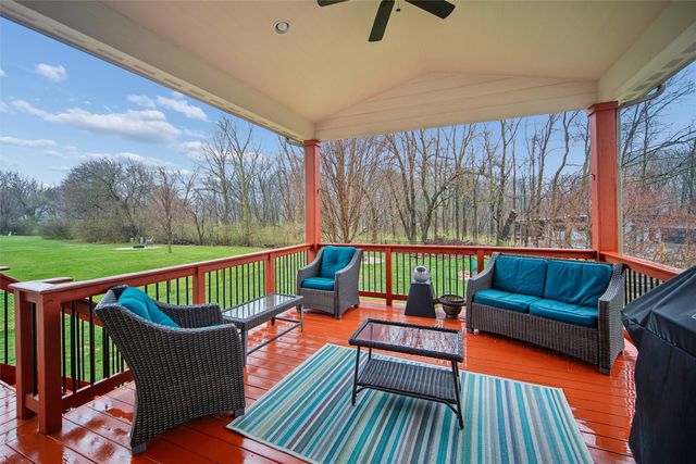 6927 NW 84th Avenue, Johnston, IA 50131