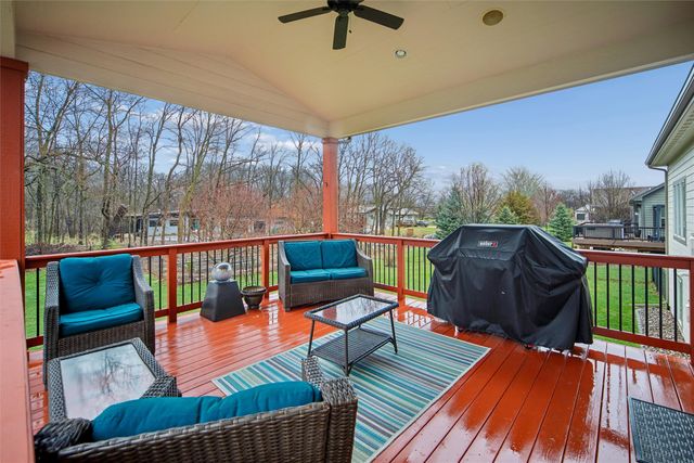 6927 NW 84th Avenue, Johnston, IA 50131