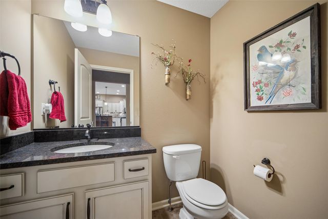 6927 NW 84th Avenue, Johnston, IA 50131