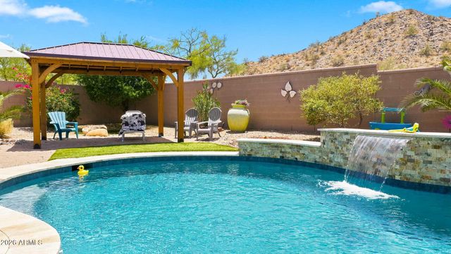 18663 W CAPISTRANO Avenue, Goodyear, AZ 85338