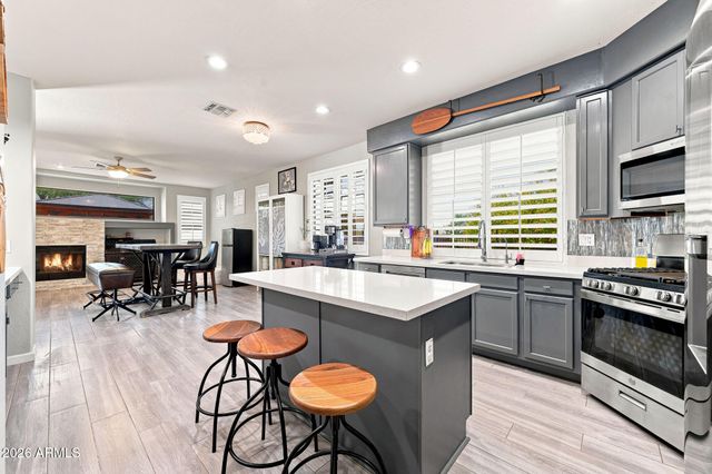18663 W CAPISTRANO Avenue, Goodyear, AZ 85338