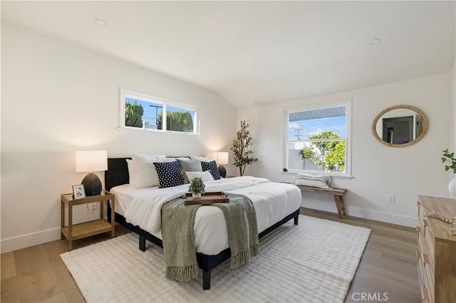 9458 Ruffner Avenue, Northridge, CA 91343