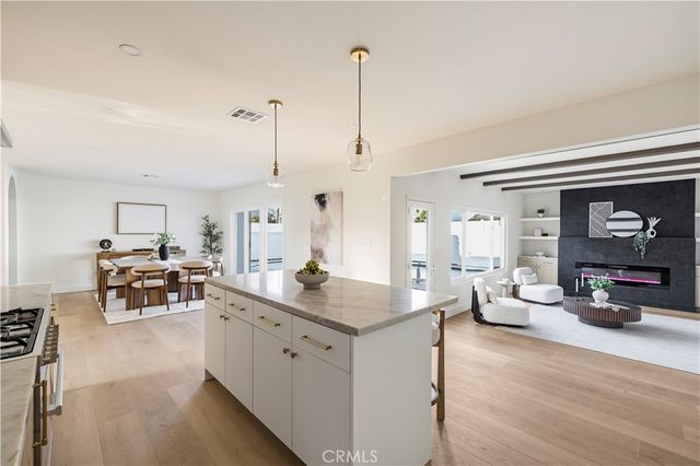 9458 Ruffner Avenue, Northridge, CA 91343