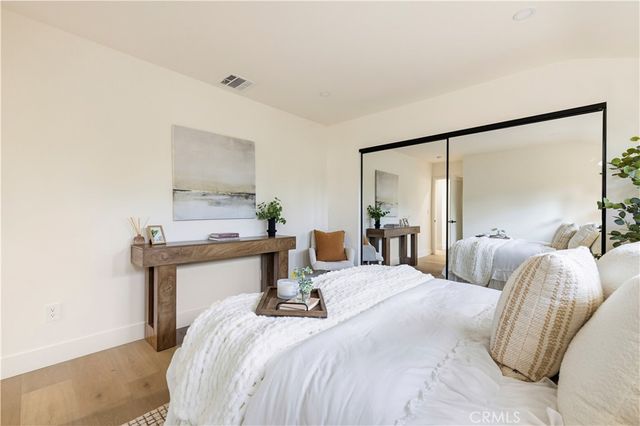 9458 Ruffner Avenue, Northridge, CA 91343