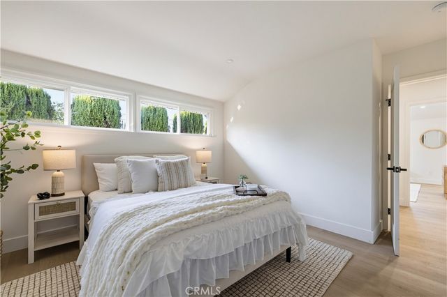 9458 Ruffner Avenue, Northridge, CA 91343