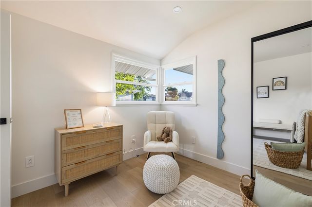 9458 Ruffner Avenue, Northridge, CA 91343