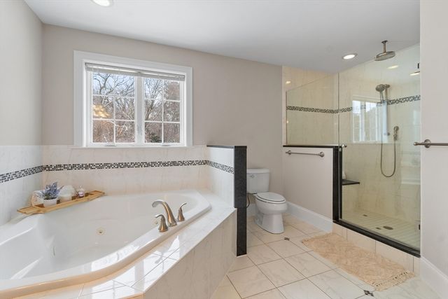 255 East St, Lexington, MA 02420