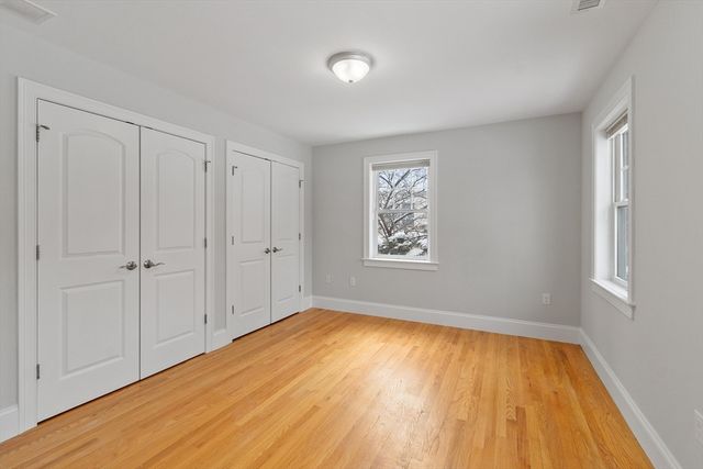 255 East St, Lexington, MA 02420