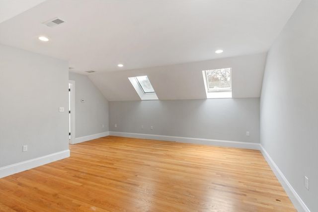 255 East St, Lexington, MA 02420