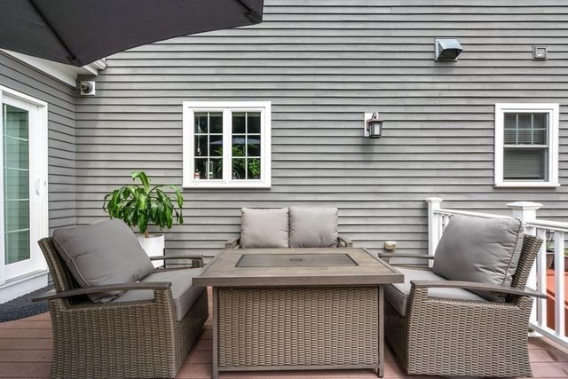 255 East St, Lexington, MA 02420