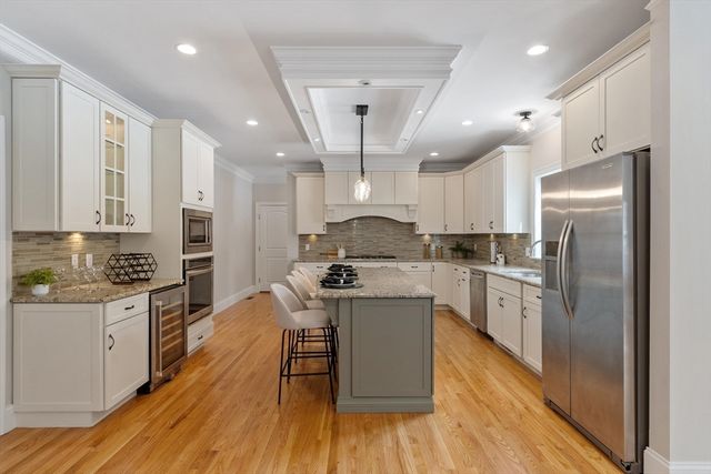 255 East St, Lexington, MA 02420