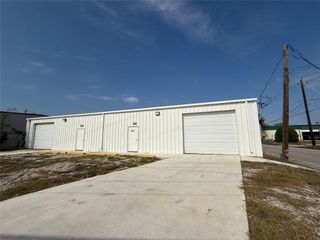 6229 Dixie Drive, Houston, TX 77087