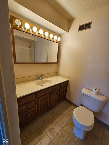 367 Carmelaire Court, Carmel, IN 46032