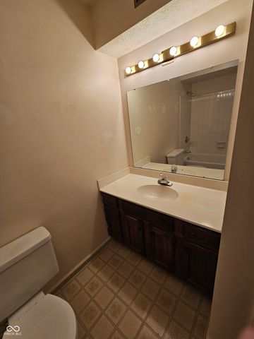 367 Carmelaire Court, Carmel, IN 46032