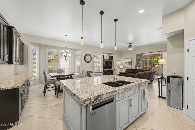496 N MONDEL Drive, Gilbert, AZ 85233