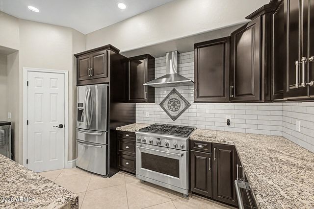 496 N MONDEL Drive, Gilbert, AZ 85233