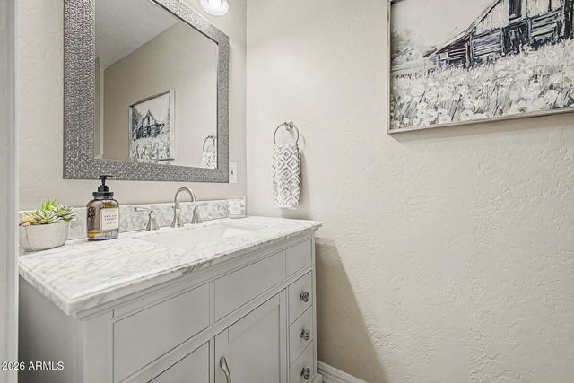 496 N MONDEL Drive, Gilbert, AZ 85233