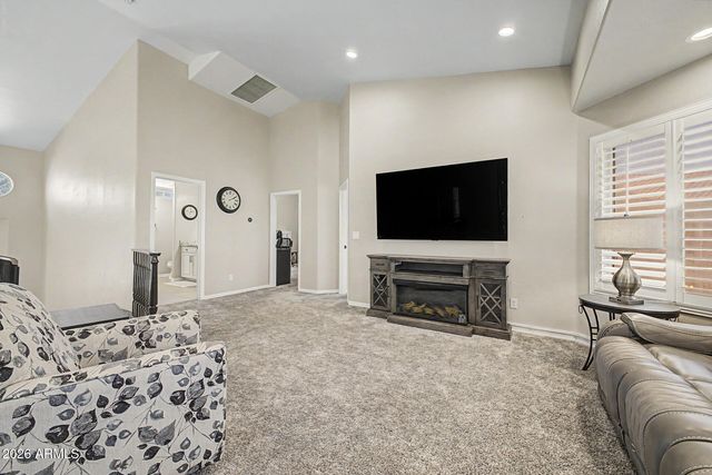 496 N MONDEL Drive, Gilbert, AZ 85233
