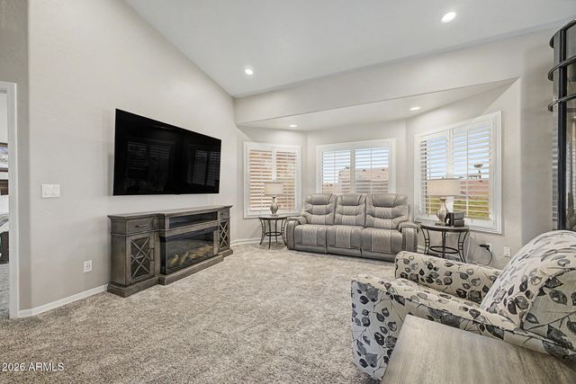 496 N MONDEL Drive, Gilbert, AZ 85233