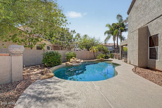 496 N MONDEL Drive, Gilbert, AZ 85233