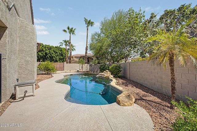 496 N MONDEL Drive, Gilbert, AZ 85233