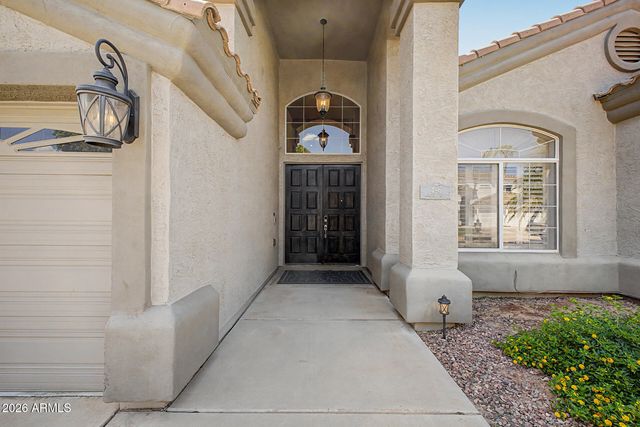 496 N MONDEL Drive, Gilbert, AZ 85233
