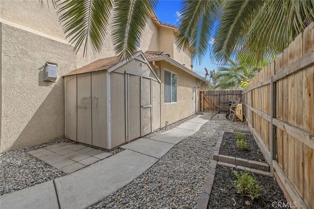 1077 Paradise, Lemoore, CA 93245