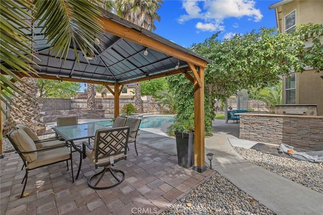 1077 Paradise, Lemoore, CA 93245