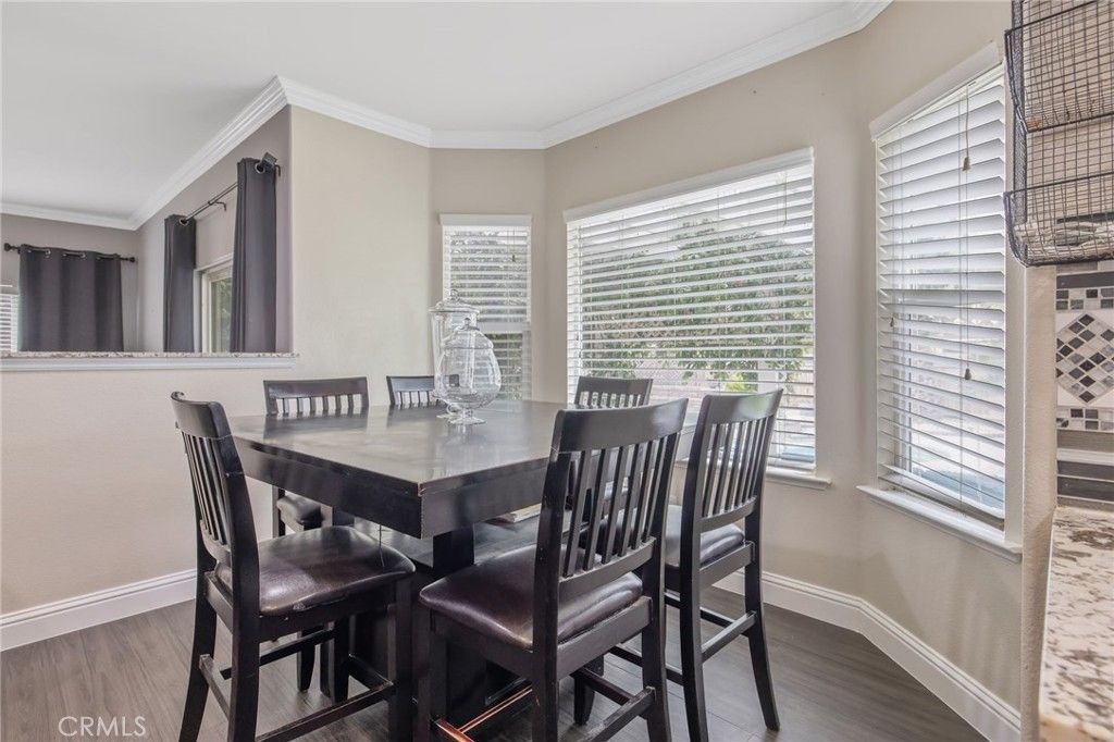 Image 17 of property listing at 1077 Paradise, Lemoore, CA 93245