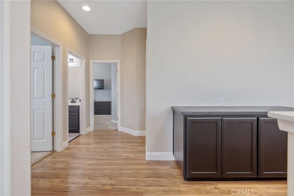 Image 30 of property listing at 1077 Paradise, Lemoore, CA 93245