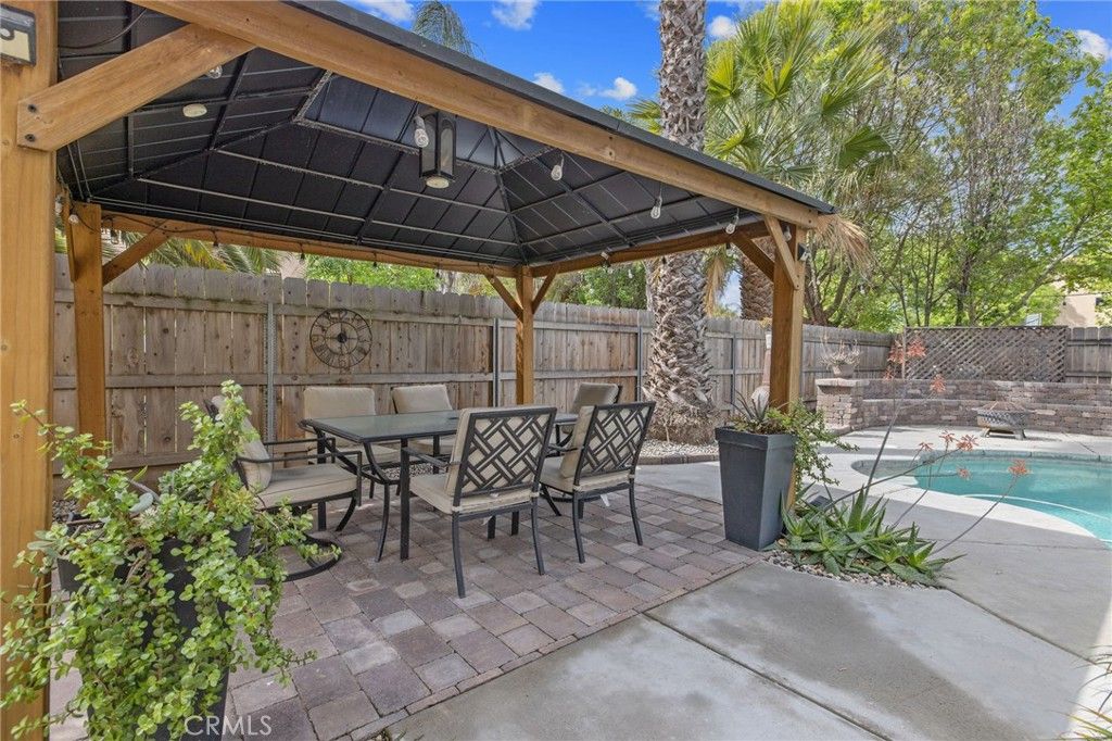 Image 50 of property listing at 1077 Paradise, Lemoore, CA 93245