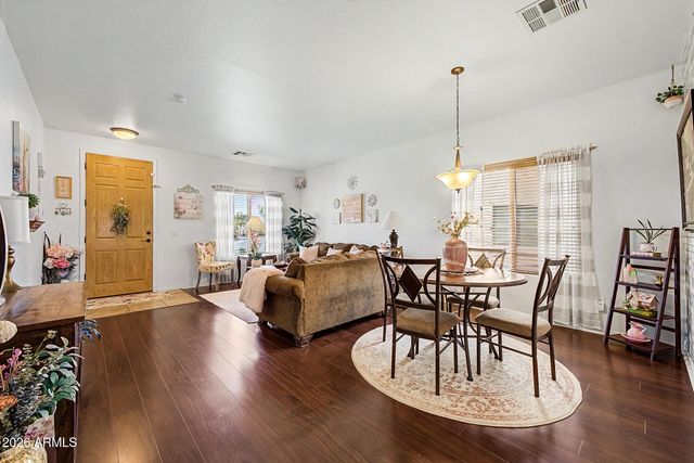 1309 E DAISY Way, San Tan Valley, AZ 85143