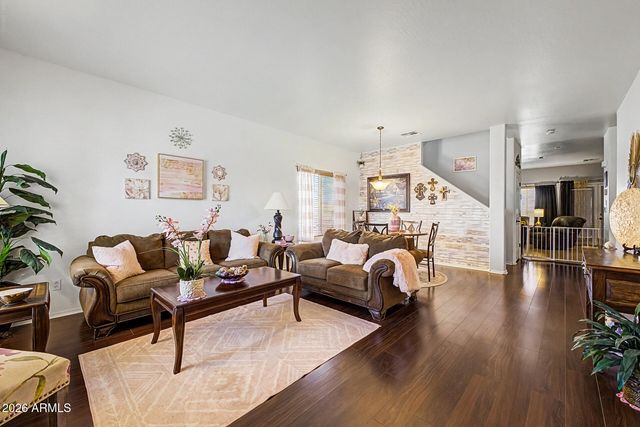 1309 E DAISY Way, San Tan Valley, AZ 85143