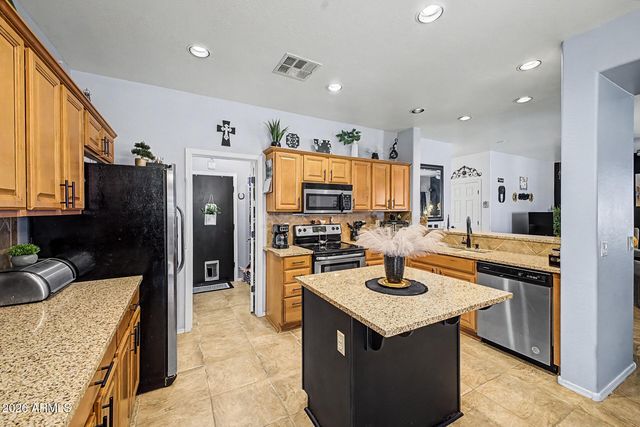 1309 E DAISY Way, San Tan Valley, AZ 85143