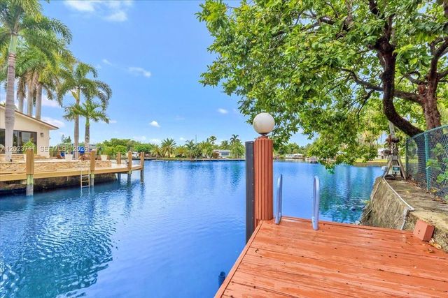 2650 Scott St, Hollywood, FL 33020