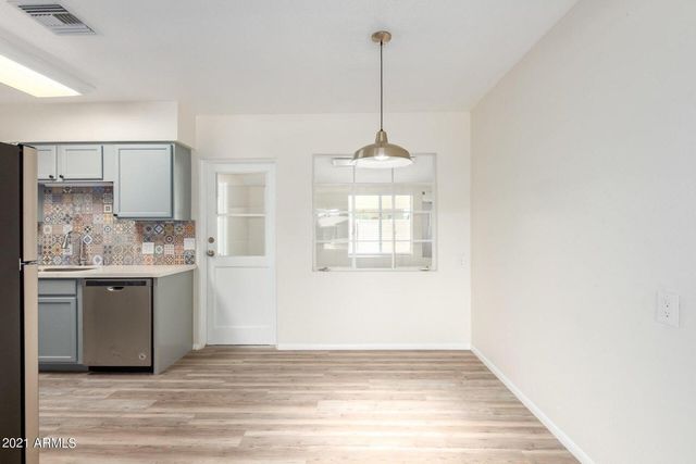 4016 E Indianola Avenue, Phoenix, AZ 85018