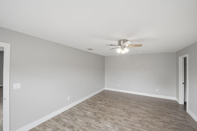 216 SW Kestor Drive, Port St. Lucie, Port St Lucie, FL 34953