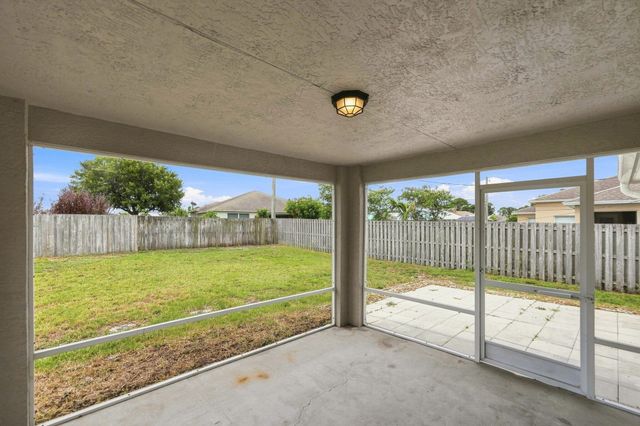 216 SW Kestor Drive, Port St. Lucie, Port St Lucie, FL 34953