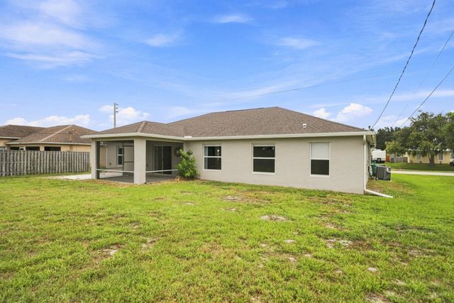 216 SW Kestor Drive, Port St. Lucie, Port St Lucie, FL 34953