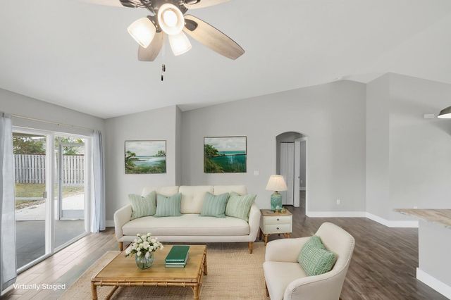 216 SW Kestor Drive, Port St. Lucie, Port St Lucie, FL 34953