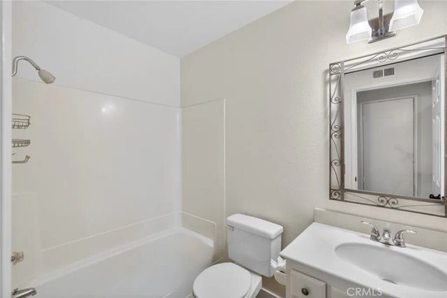 24564 Copper Cliff Court Court 35, Lake Forest, CA 92630