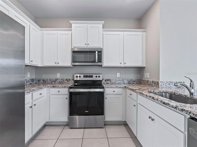 5072 STOKES WAY, Wildwood, FL 34785