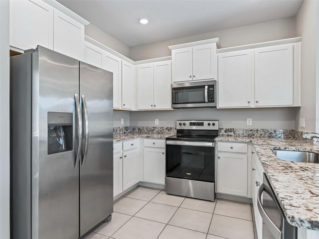 5072 STOKES WAY, Wildwood, FL 34785